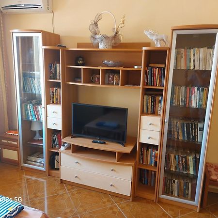 Homestay Kostadinov Pomorie Esterno foto