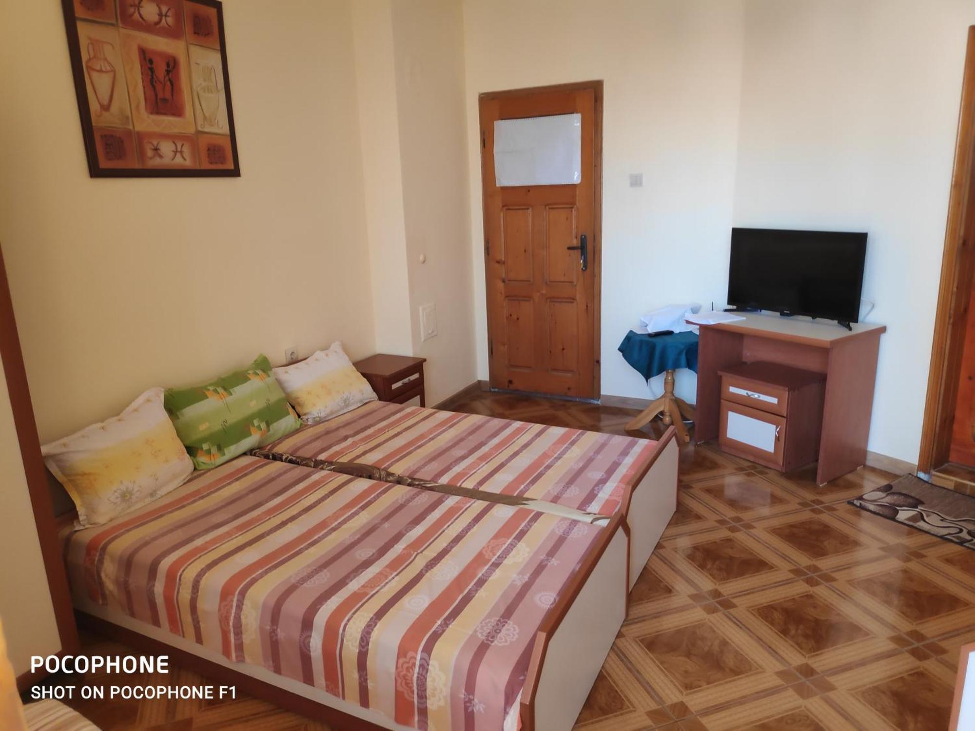 Homestay Kostadinov Pomorie Esterno foto