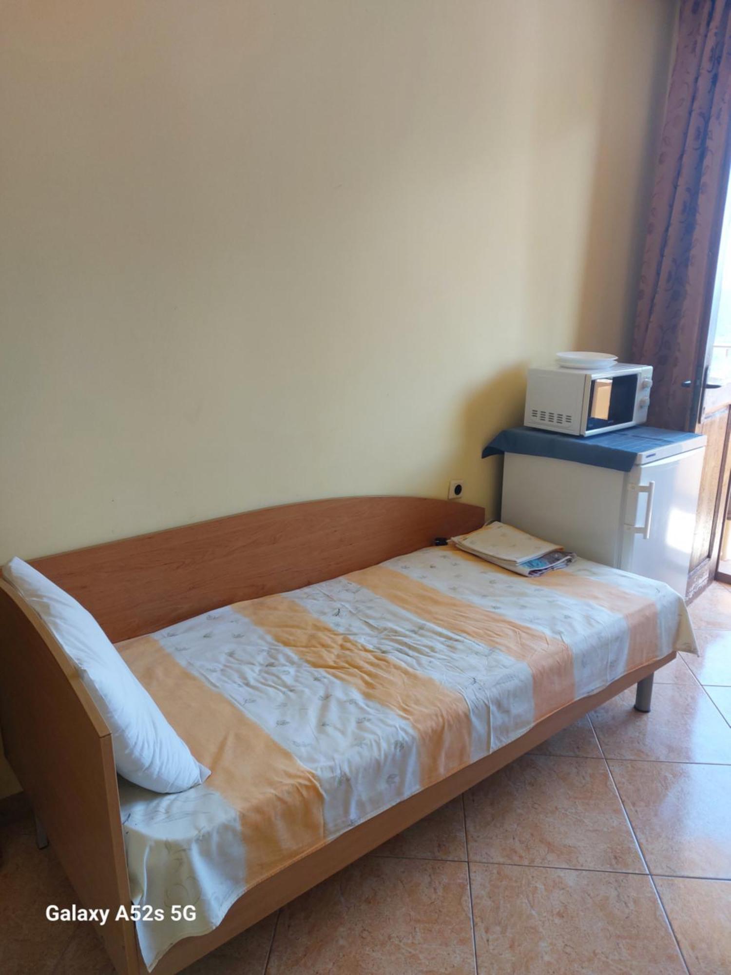 Homestay Kostadinov Pomorie Esterno foto