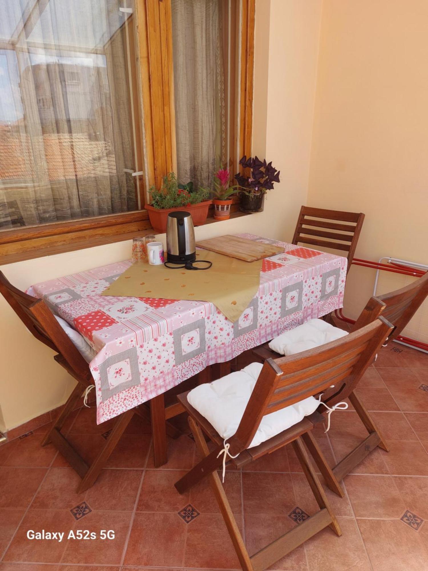 Homestay Kostadinov Pomorie Esterno foto