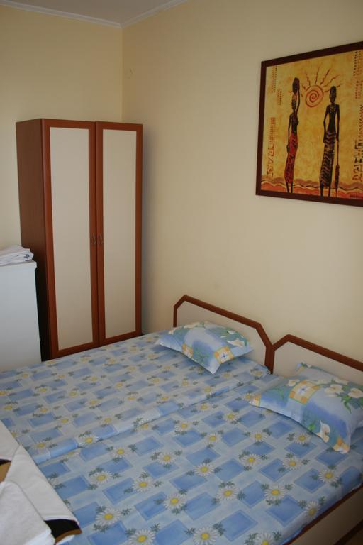 Homestay Kostadinov Pomorie Esterno foto